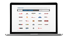 Una computadora portátil muestra logotipos de varias marcas en la pantalla.